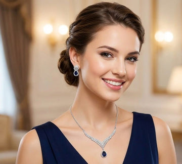 https://cdn.shopify.com/s/files/1/0777/4122/8329/files/aurora-leaf-diamond-necklace-set-4517187.jpg?v=1767746826