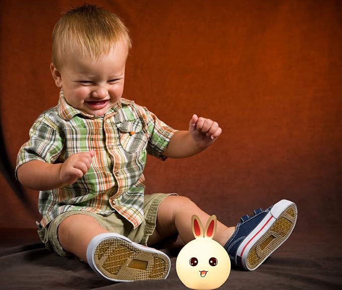 https://cdn.shopify.com/s/files/1/0777/4122/8329/files/cute-silicone-bunny-night-lamp-8636513.jpg?v=1767835212